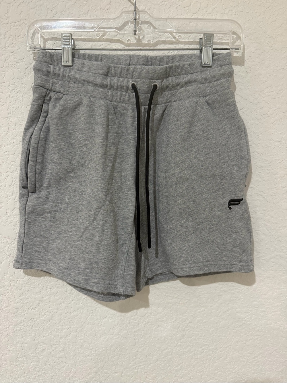 Fabletics Men's Heather Gray Athletic Drawstring Shorts